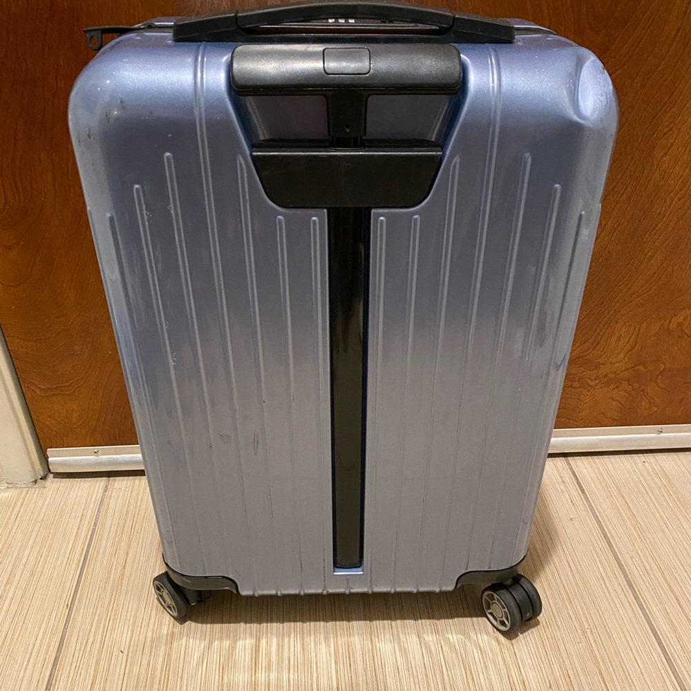 RIMOWA Carry On Luggage - Picture 11 of 14